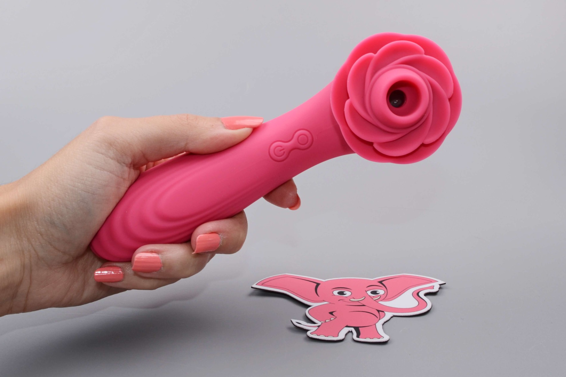 Adore Lilien II. nyomásvibrátor (15 cm), kézben