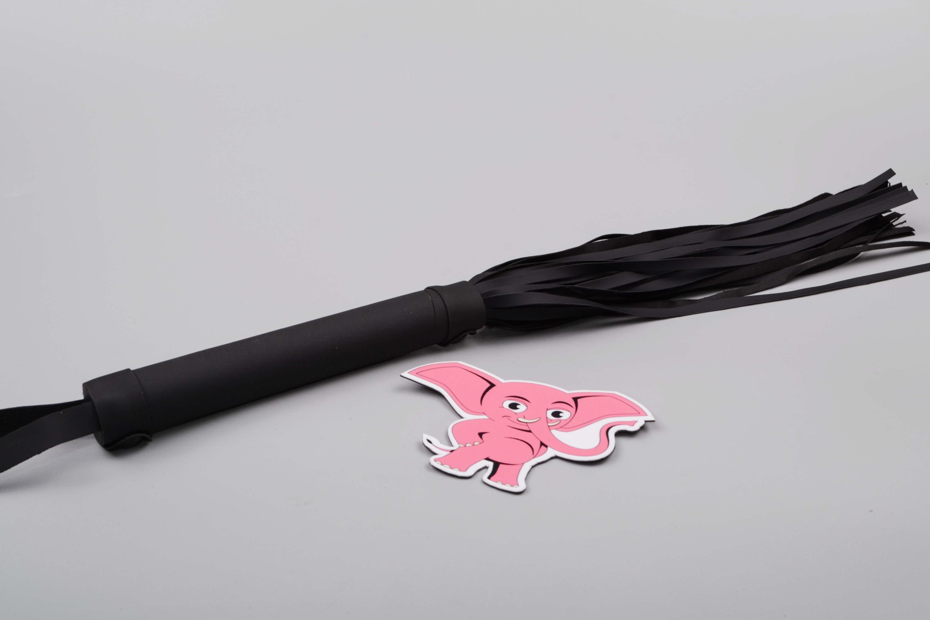 BDSM meg Midnight Temptations, fenyítések