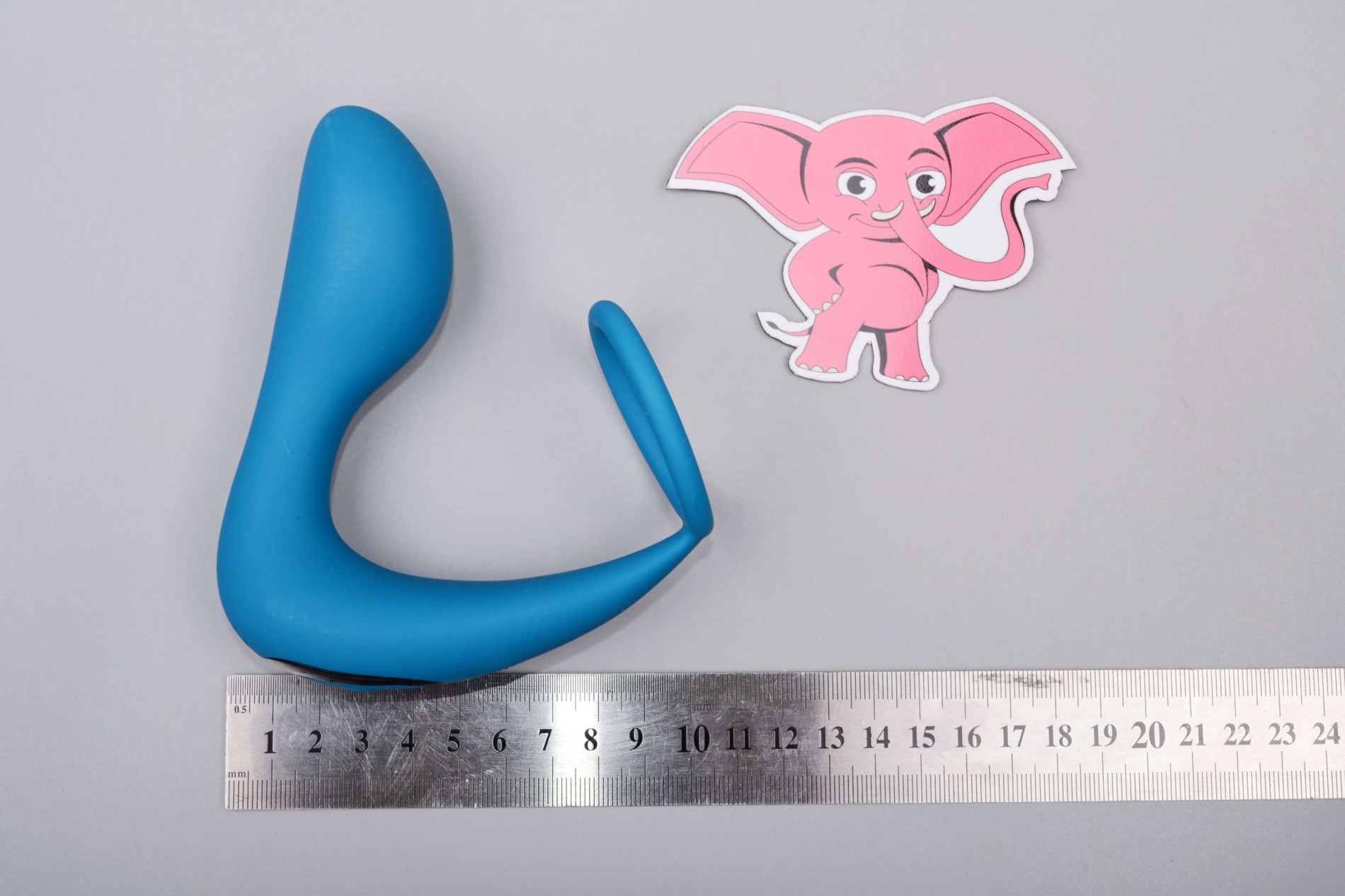 Análdugó Slingshot II erekciós gyűrűvel és távirányítóval