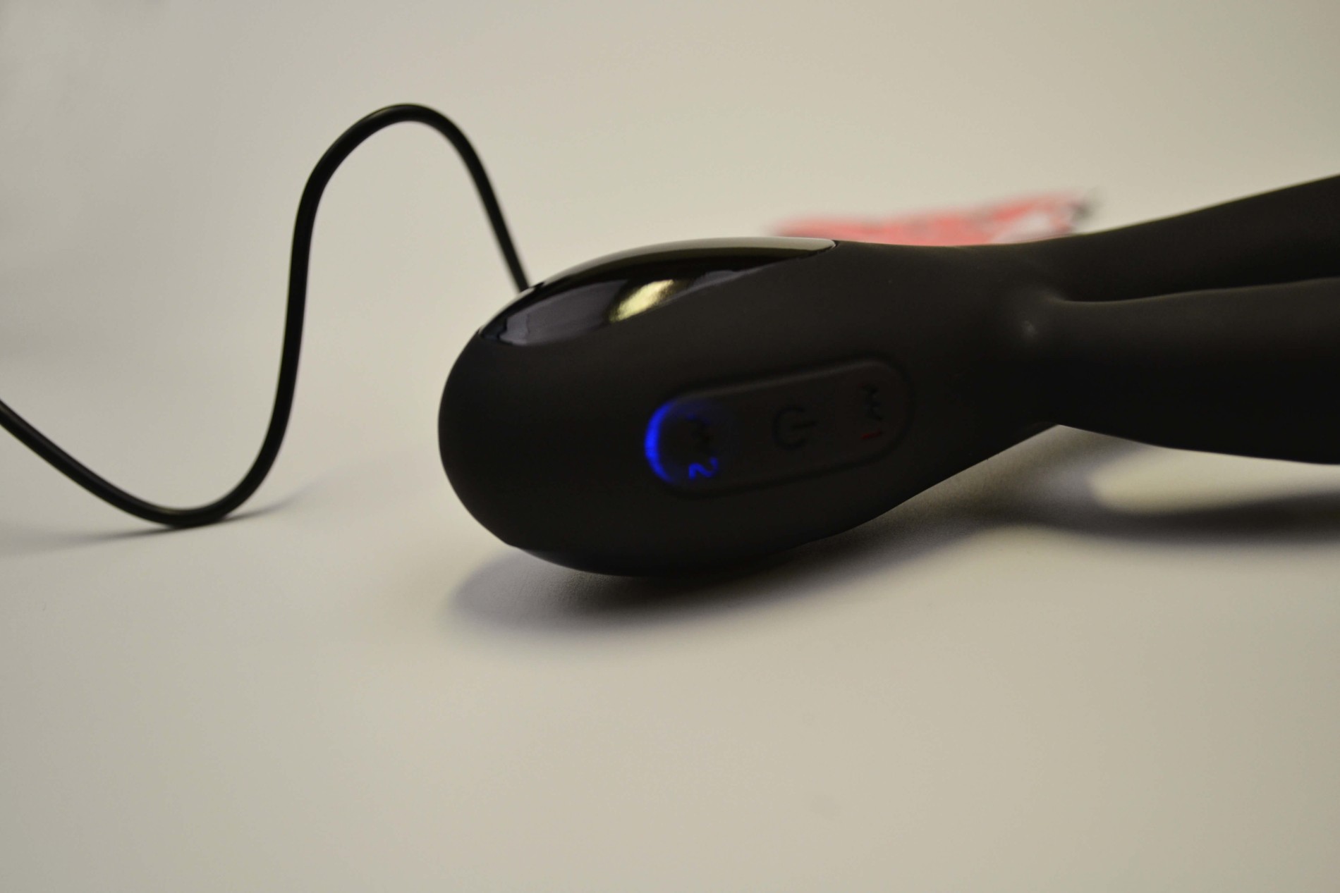 Vibrátor elektroszexhez csiklókarral Elexcite Thunder (19,5 cm)