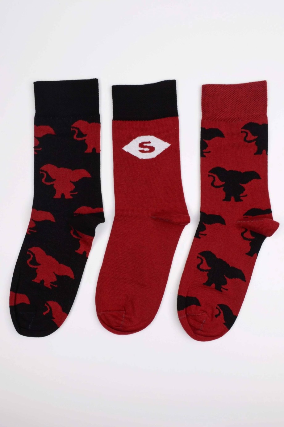 Merch – játékos elefánt zoknik fekete Sexy Elephant (3 db)