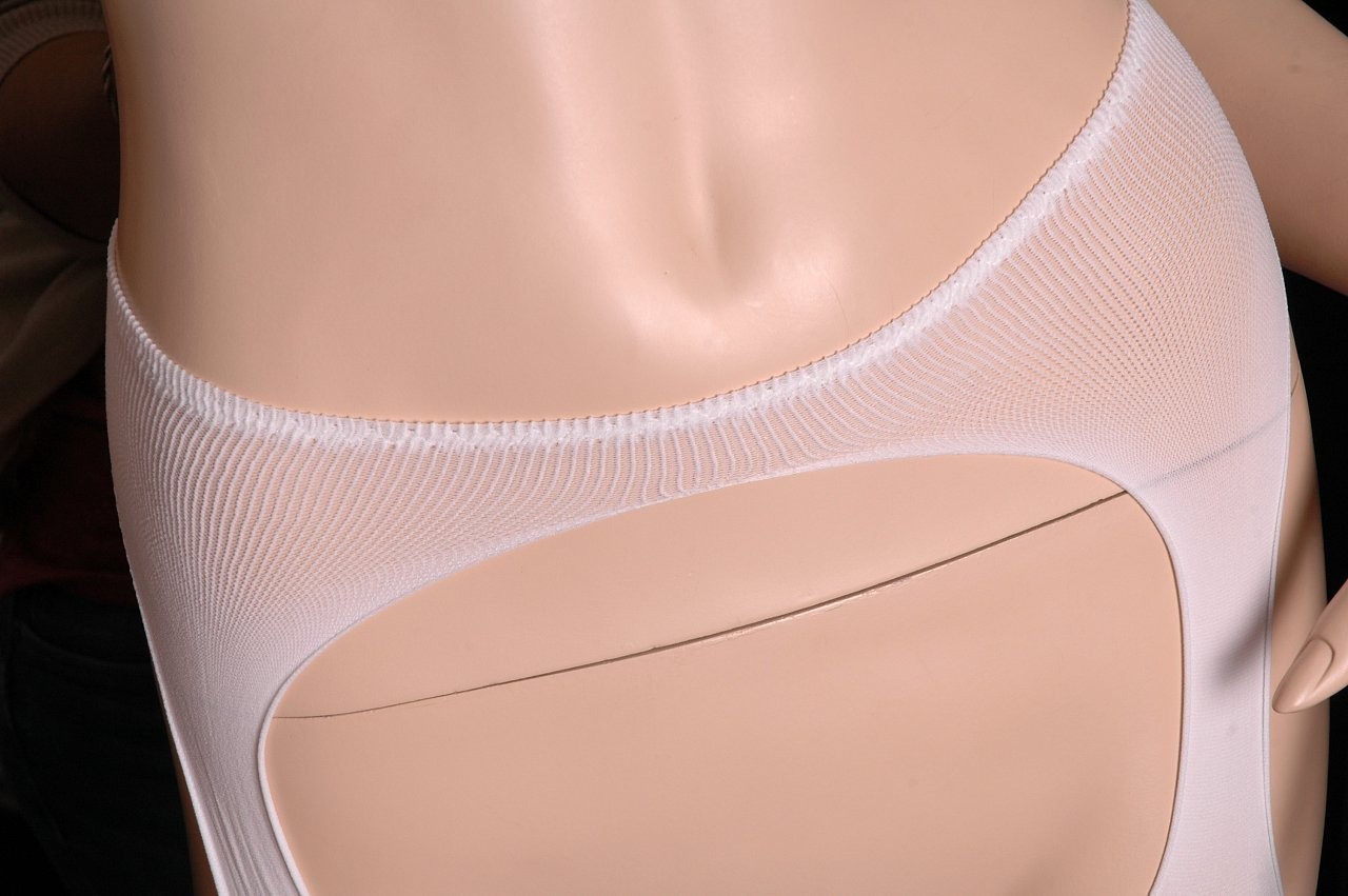 Kifinomult harisnya hamis nadrágtartóval, fehér