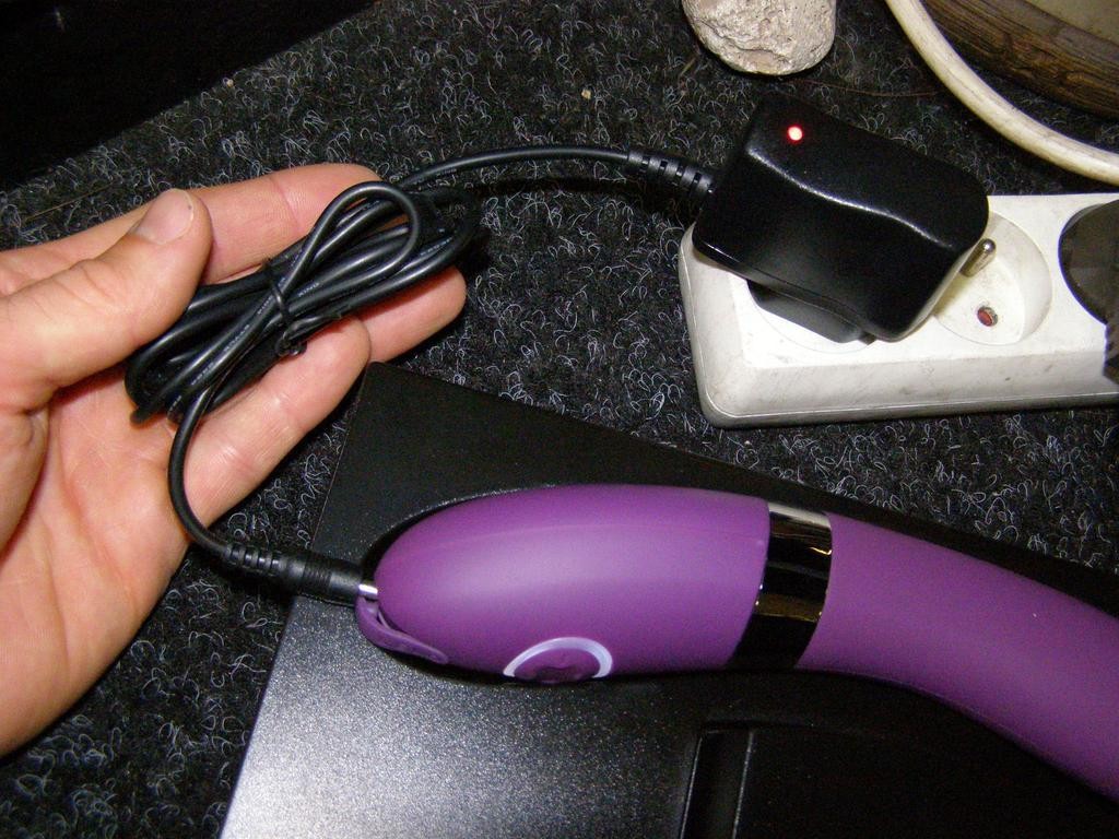 LELO Elise II vibrátor, lila, tölthető