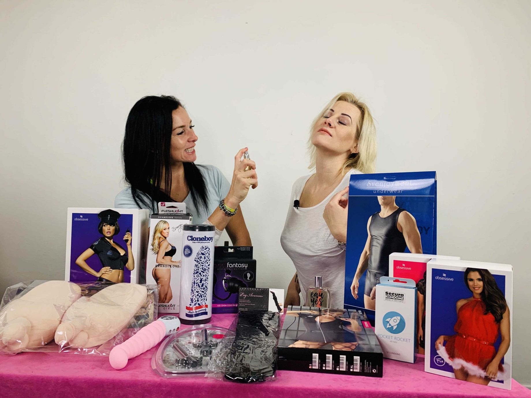 Megszállott ruha Santastic, Verča