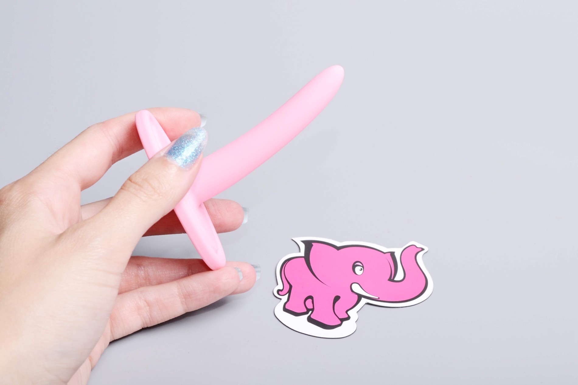 Colors Power hüvelytágító készlet, kézben