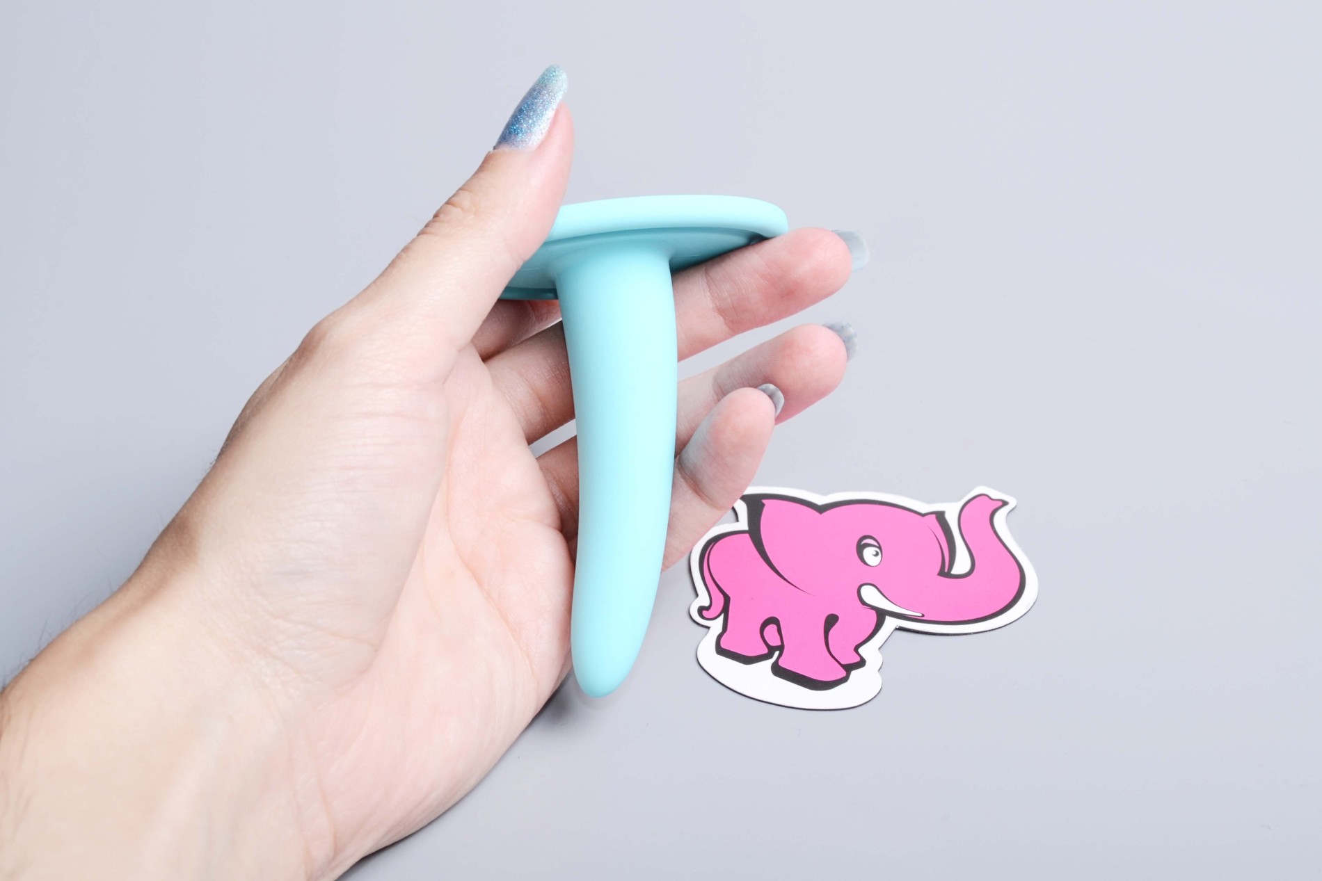 Colors Power hüvelytágító készlet, kézben