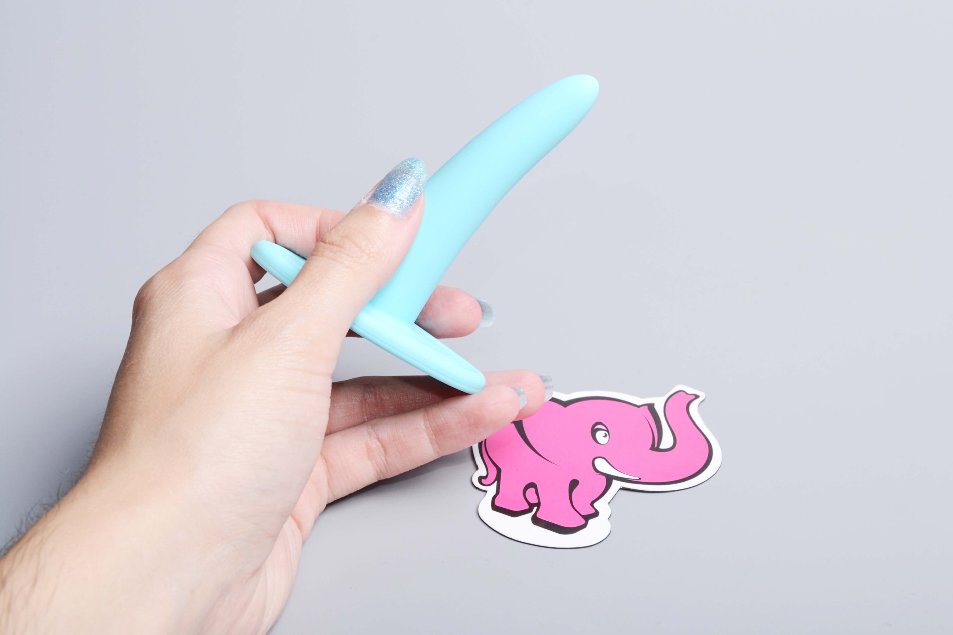 Colors Power hüvelytágító készlet, kézben