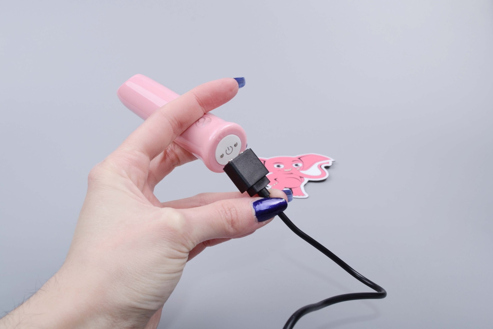 ChaCha mini vibrátor, töltés