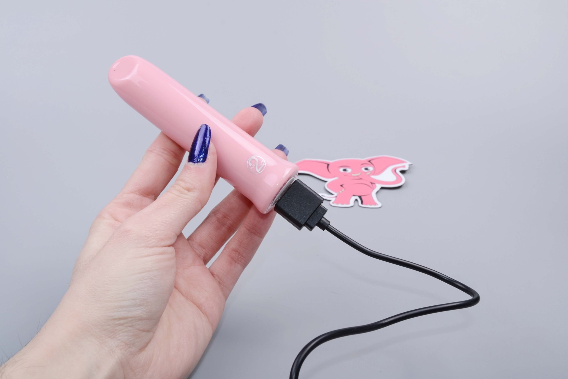 ChaCha mini vibrátor, töltés