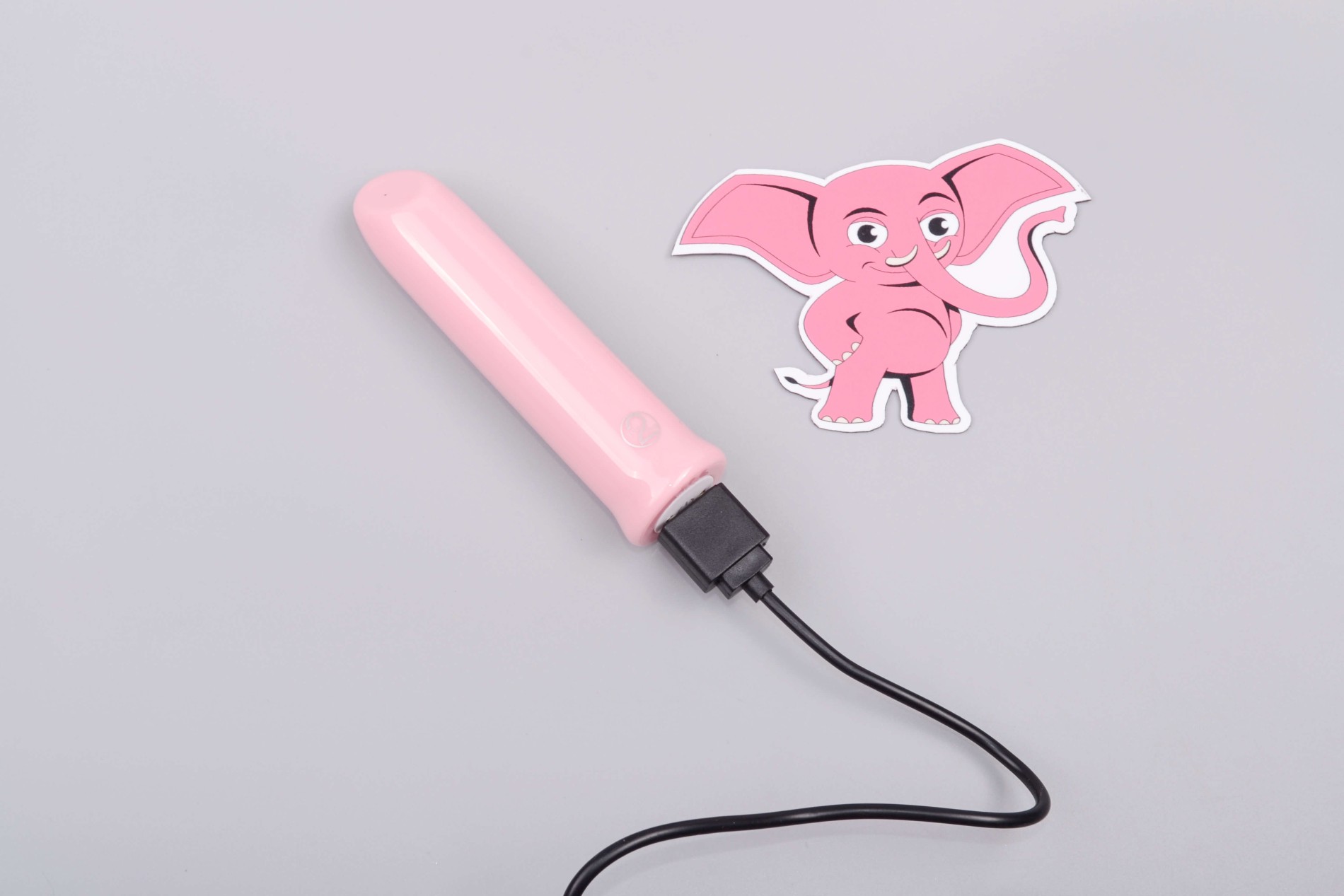 ChaCha mini vibrátor, töltés