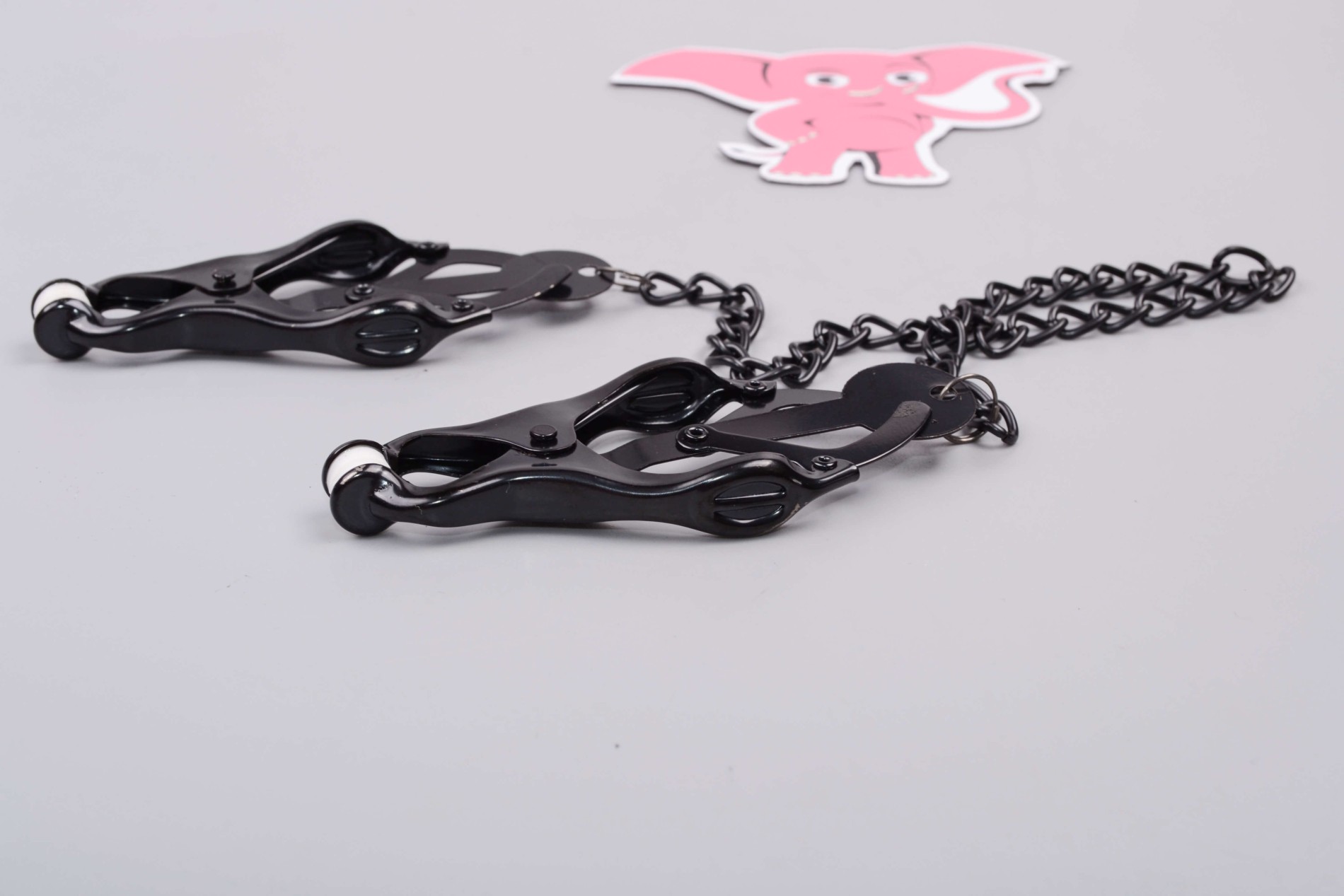 Mellbimbó bilincsek Black Magic