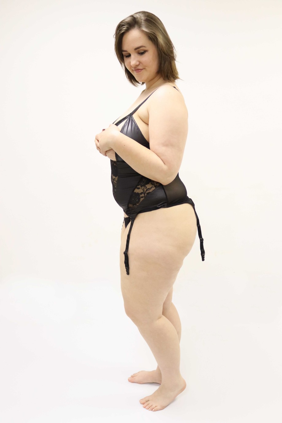 A tesztelő Jenny kipróbálta a Victoria Plus méretű fűzőt