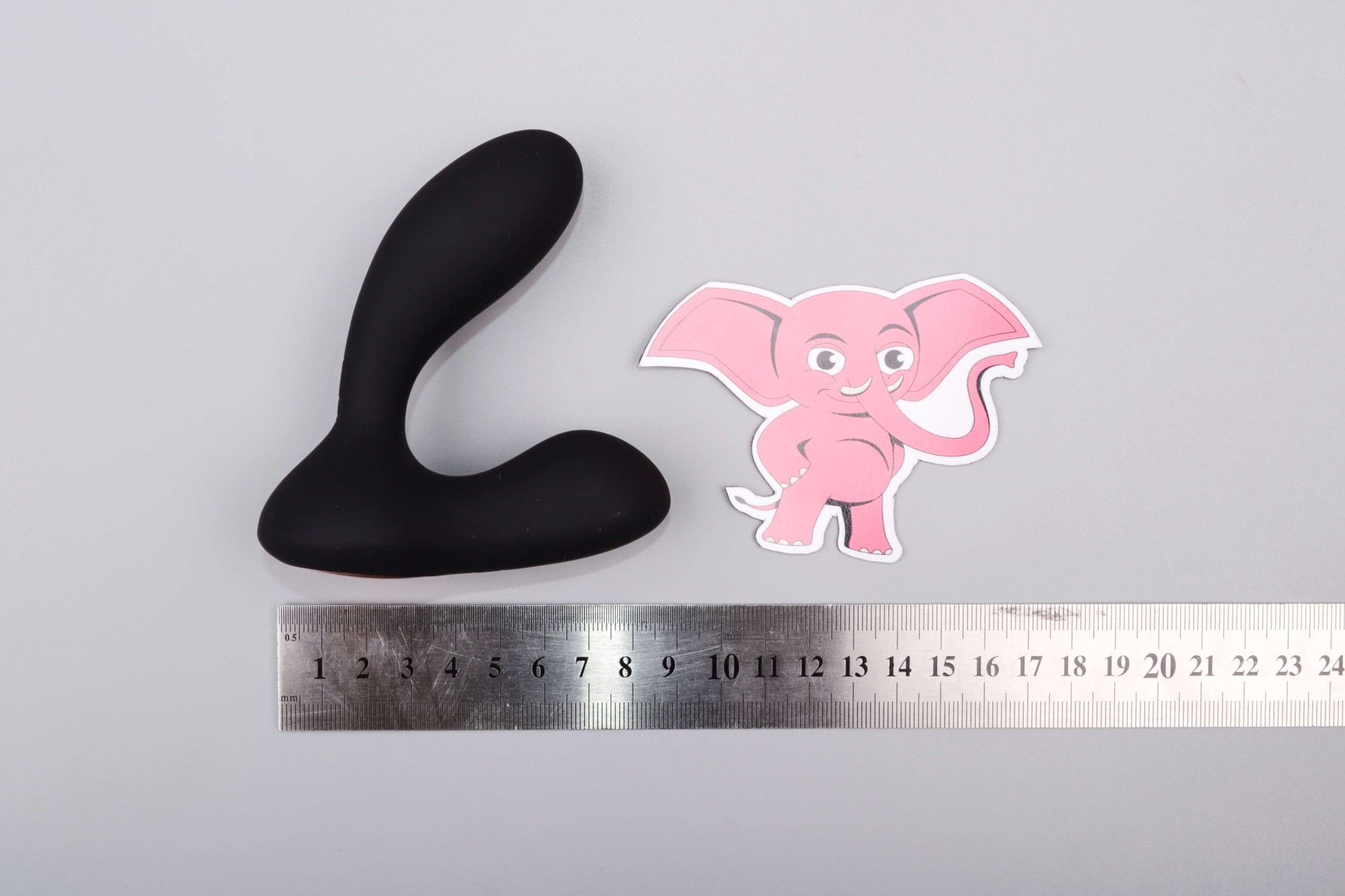 Vibrációs anális csatlakozó Svakom Vick Neo mobil alkalmazással, méretekkel