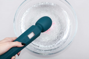 Masszázs vibrátor AkuWand Next Gen (30 cm), vízálló