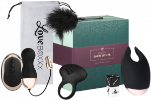 Loveboxxx - Romantic Couples Box