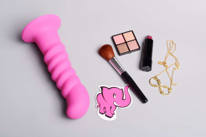 Szilikon vibrátor tapadókoronggal Hot Pink (18 cm)